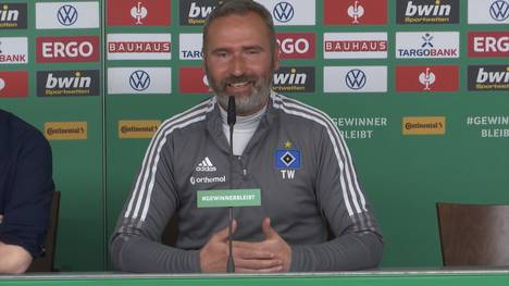 Vor dem Pokal-Spiel zwischen dem HSV und dem SC Freiburg hat der Hamburger Trainer Tim Walter mehrere Journalisten aufs Korn genommen.