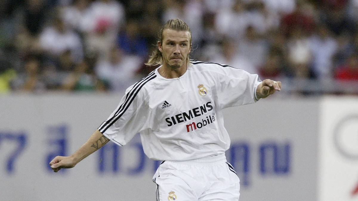 Bei Real wird Beckham schnell zum Leistungsträger. Trotzdem bleiben ihm und den anderen "Galaktischen" - bis auf die spanische Meisterschaft 2007 - die erhofften Triumphe in Serie verwehrt. Außerdem werden ihm immer wieder Affären nachgesagt