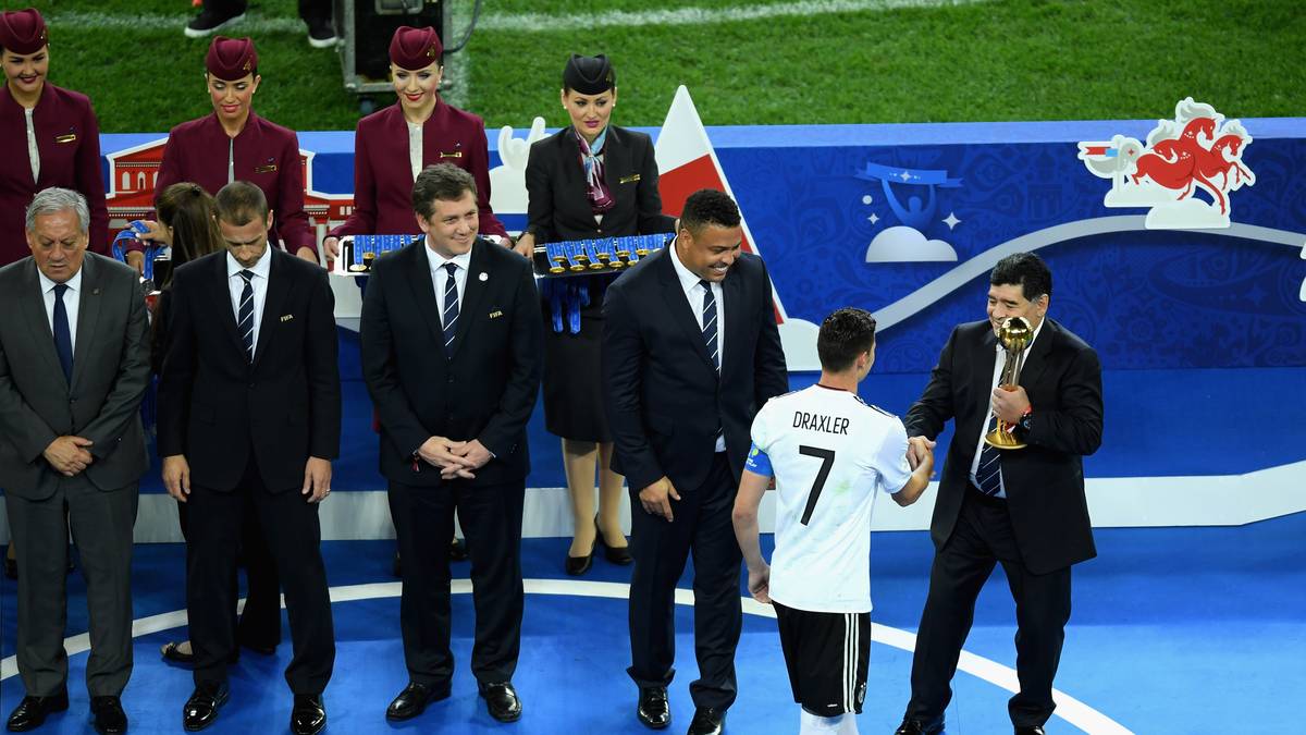 Kapitän Draxler und Timo Werner erhalten zudem individuelle Auszeichnungen. Der Offensivmann von PSG wird als bester Spieler des Turniers geehrt, der junge Leipziger erhält den Goldenen Schuh für den besten Torschützen