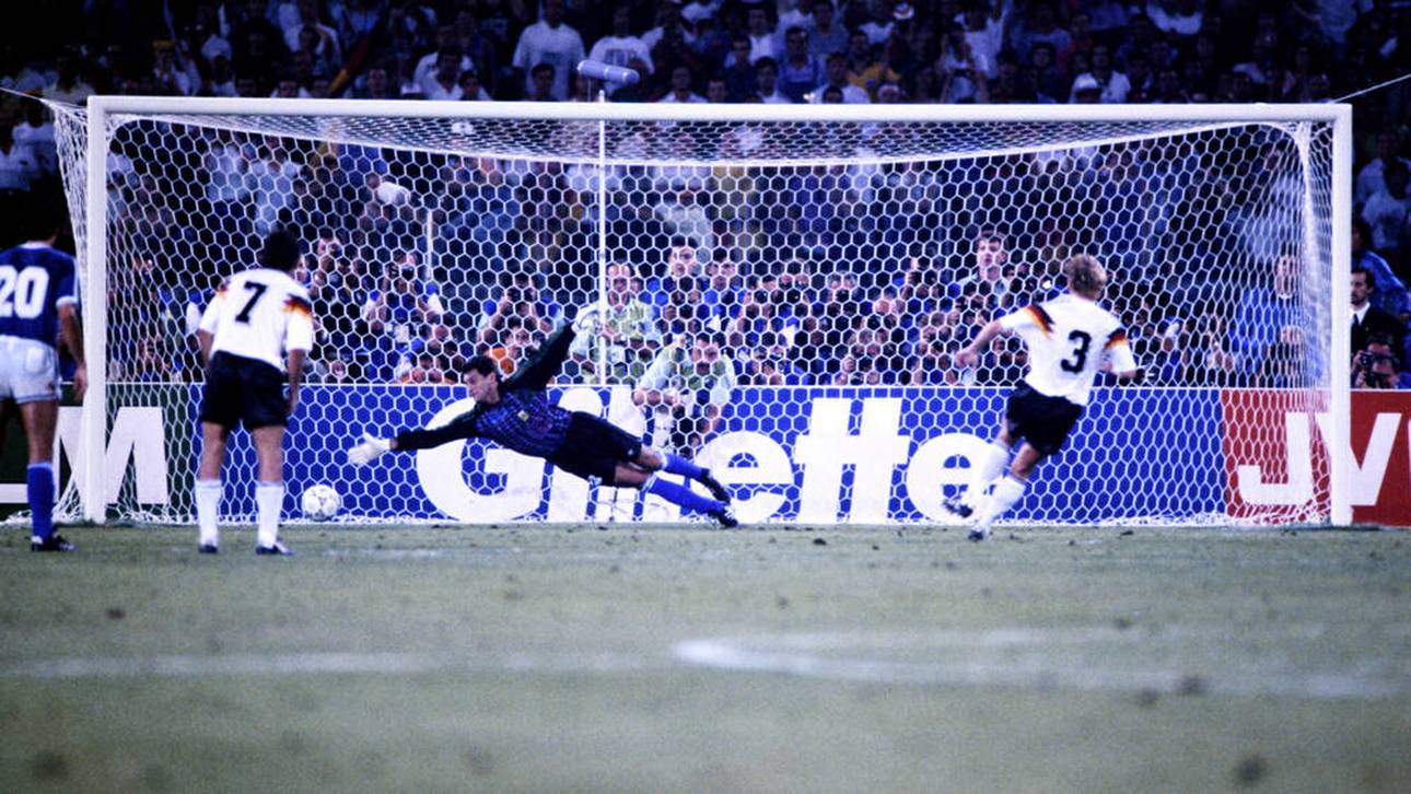 Andreas Brehme verwandelte den Elfmeter im WM-Finale 1990 sicher im linken unteren Eck