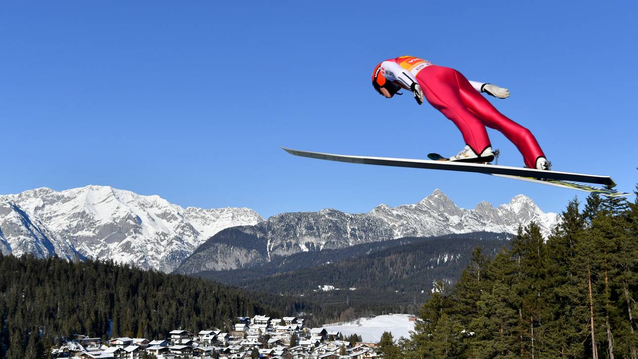 Frenzel nach erstem Springen Dritter