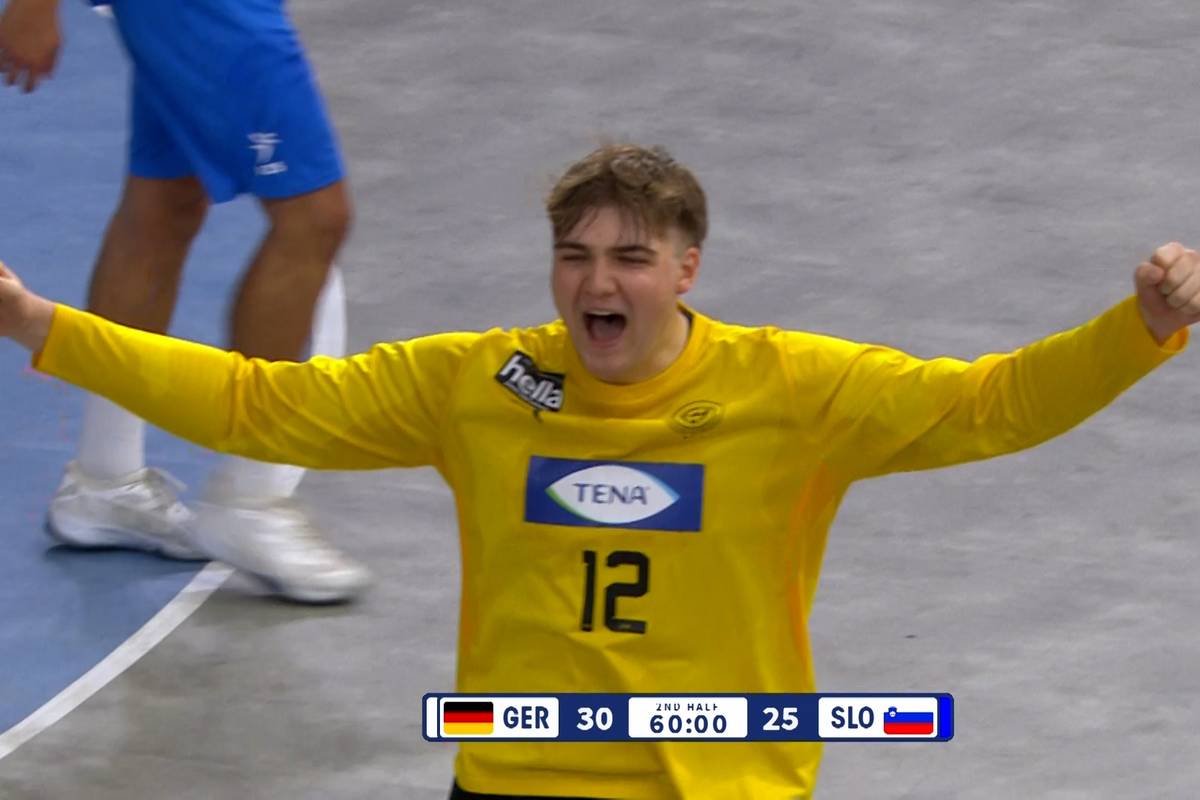 Aufholjagd! Keeper hext Deutschland zum Gruppensieg