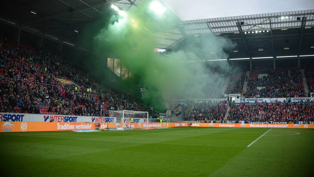 Schwerverletzter durch Pyrotechnik