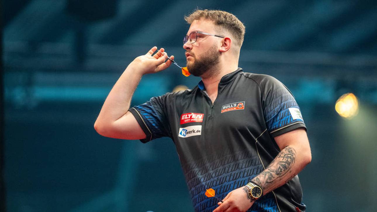 Leon Weber scheiterte beim European Darts Grand Prix an Peter Wright