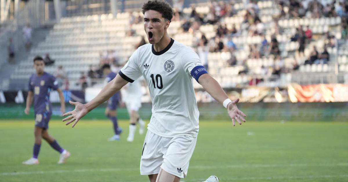 VfB Stuttgart snaps up top German talent