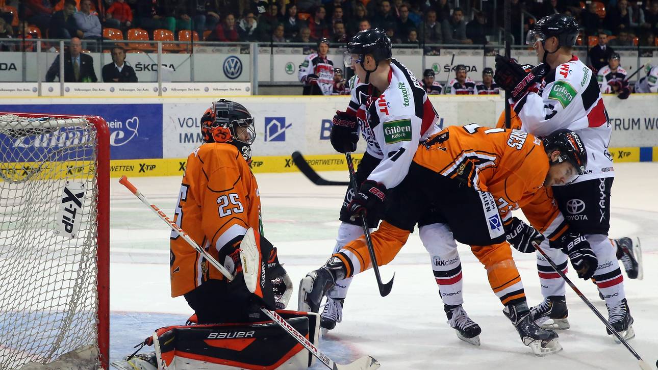 Wolfsburg gibt Meirandres ab