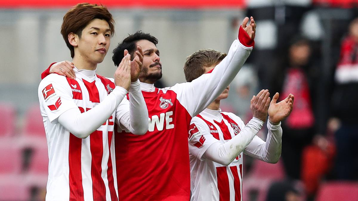 PLATZ 18: Der 1. FC Köln steht wieder auf dem letzten Tabellenplatz. Durch das Remis daheim gegen Mainz 05 ist die Hoffnung auf den Klassenerhalt auf ein Minimum gesunken. Die Blicke von Yuya Osako (l.) und Leonardo Bittencourt sprechen Bände