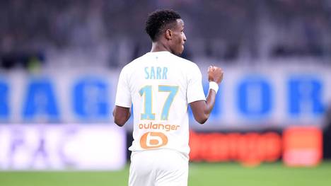 Die Spur für Bayerns Rechtsverteidiger-Suche führt nach Frankreich. Der Rekordmeister ist bei Marseille fündig geworden.