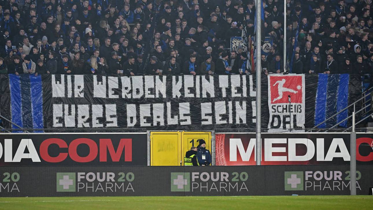 Rostock-Fans tun ihren Unmut kund