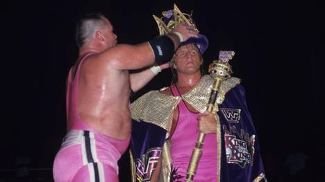 Owen Hart (r., mit Schwager Jim Neidhart) wurde 1994 bei WWE "King of the Ring"