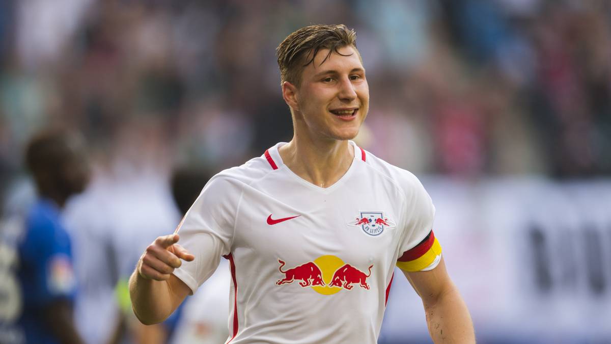 Willy Orban erzielt zwölf Minuten später den dritten Treffer für die Sachsen