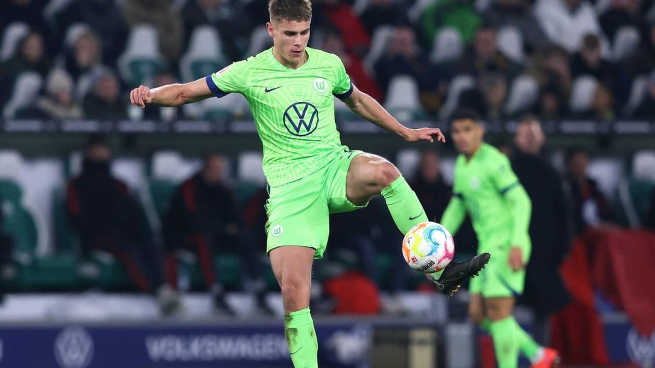 Van de Ven bleibt in Wolfsburg