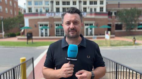 SPORT1-Chefreporter Stefan Kumberger erklärt vom deutschen WM-Quartier in Winston-Salem aus, inwiefern sich Nico Schlotterbeck verändert hat und warum er mit Jonathan Tah so gut harmoniert.