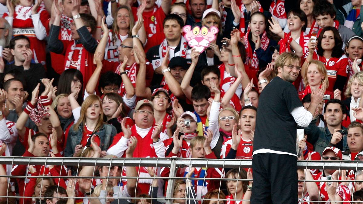 Jürgen Klopp prägte mit einer Amtszeit von sieben Jahren, vier Monaten und zwei Tagen eine Ära beim FSV - nicht der einzige Klub im Zeichen Klopps