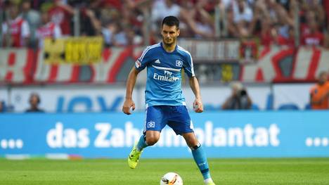 Emir Spahic wechselte von Leverkusen anch Hamburg