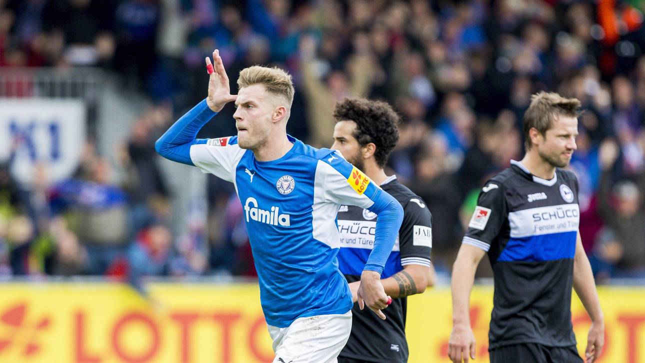 Kiel ballert auch Arminia weg