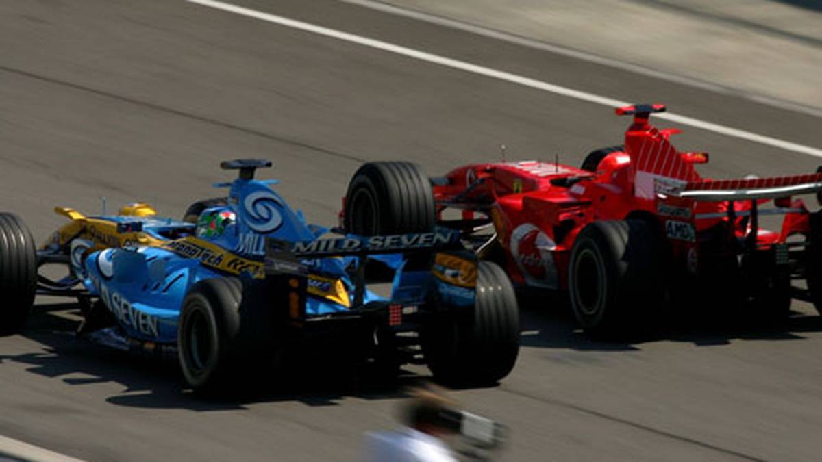 Ein Duell auf Augenhöhe 2006: Nach schwachem WM-Start schafft Schumacher gegen Fernando Alonso die Wende und holt kontinuierlich auf 