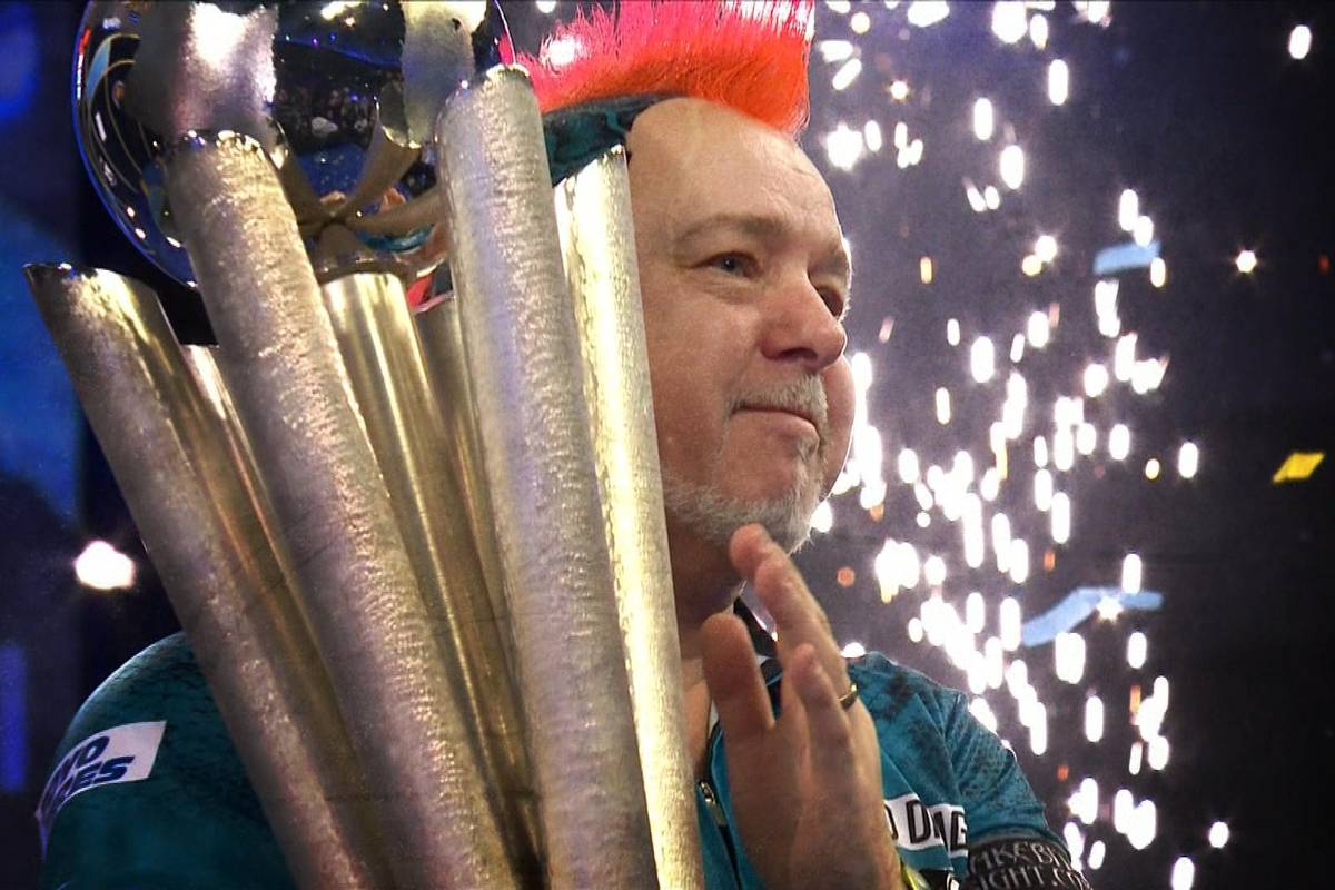 Peter Wright ist die Wundertüte der Darts WM 2025. Der Schotte sieht dem Umbruch in der Darts-Szene entgegen, hat dennoch große Ziele für die Wetmeisterschaft.