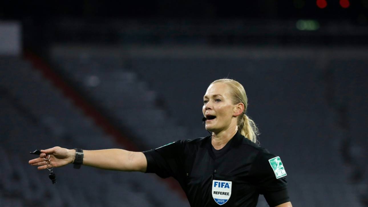 Steinhaus-Webb und Rafalski Schiedsrichter-Offizielle in Tokio