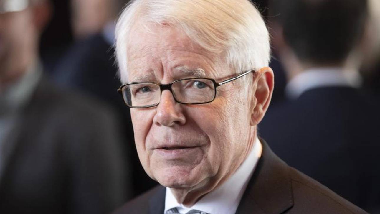 BVB-Chef hofft auf Neustart im Mai