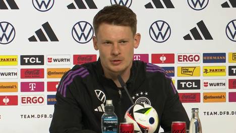 Alexander Nübel spricht auf der DFB-Pressekonferenz über den VfB Stuttgart und seine Verlängerung beim FC Bayern München.