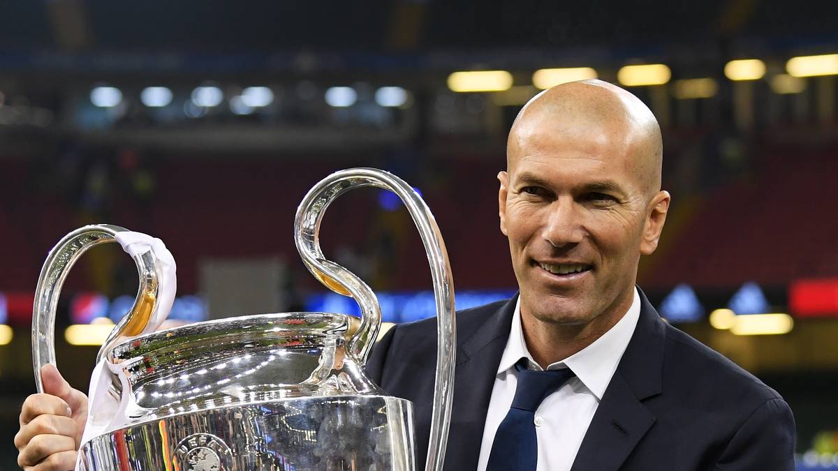 Der Erfolgstrainer begnügt sich derweil mit dem Henkelpott. Als Spieler schon Weltklasse setzt Zinedine Zidane auch als Trainer neue Rekordmarken
