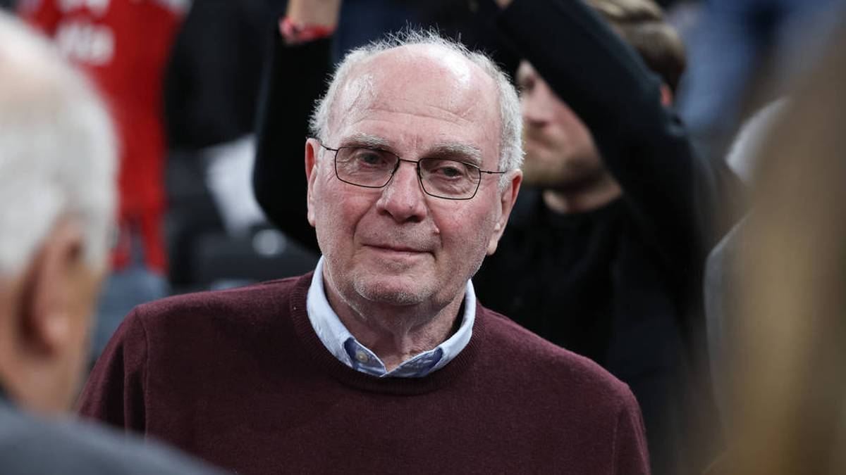 Uli Hoeneß stichelt gegen Liverpool: "Müssen sich die Haare raufen"