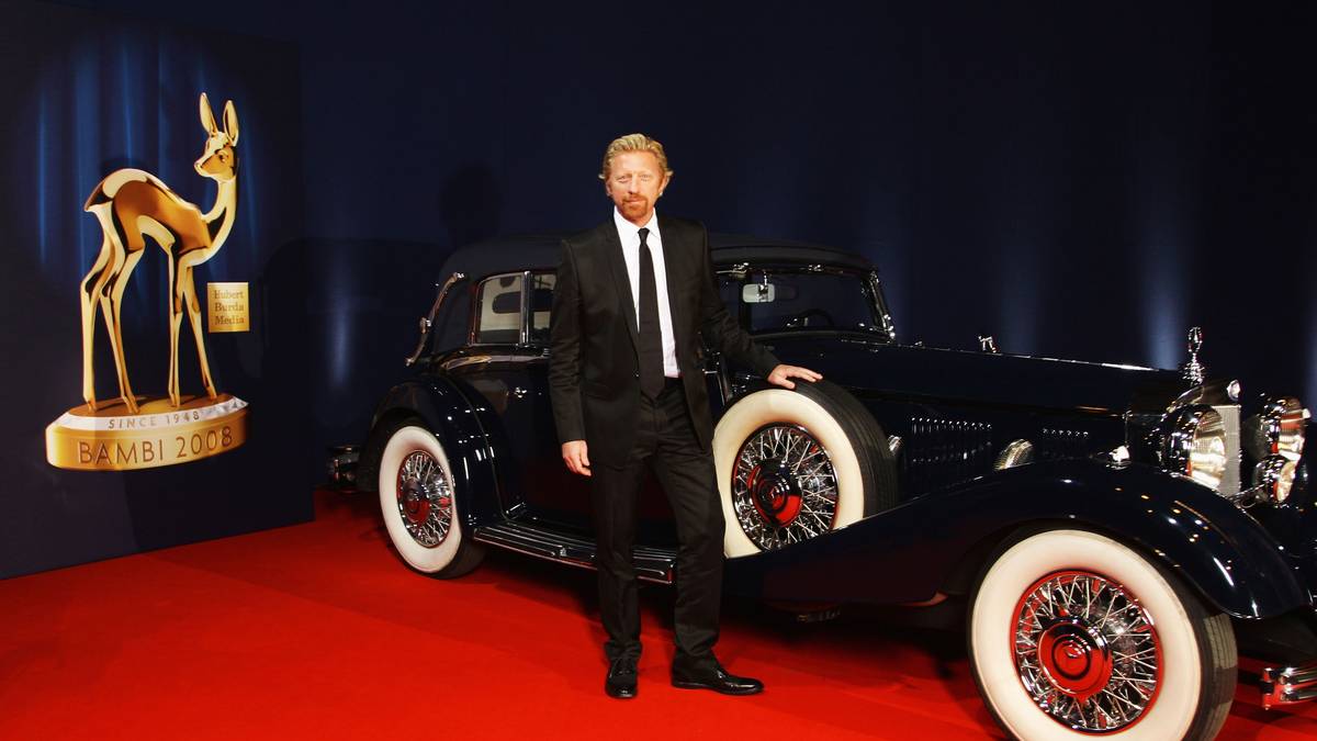 Finanziell ist die Aktion ein Erfolg. So brachte der ihm verliehene Bambi knapp 5.000 Pfund, die Renshaw Trophäe (bekam er für seinen Titel in Wimbledon zusätzlich) spielte 18.000 Pfund ein