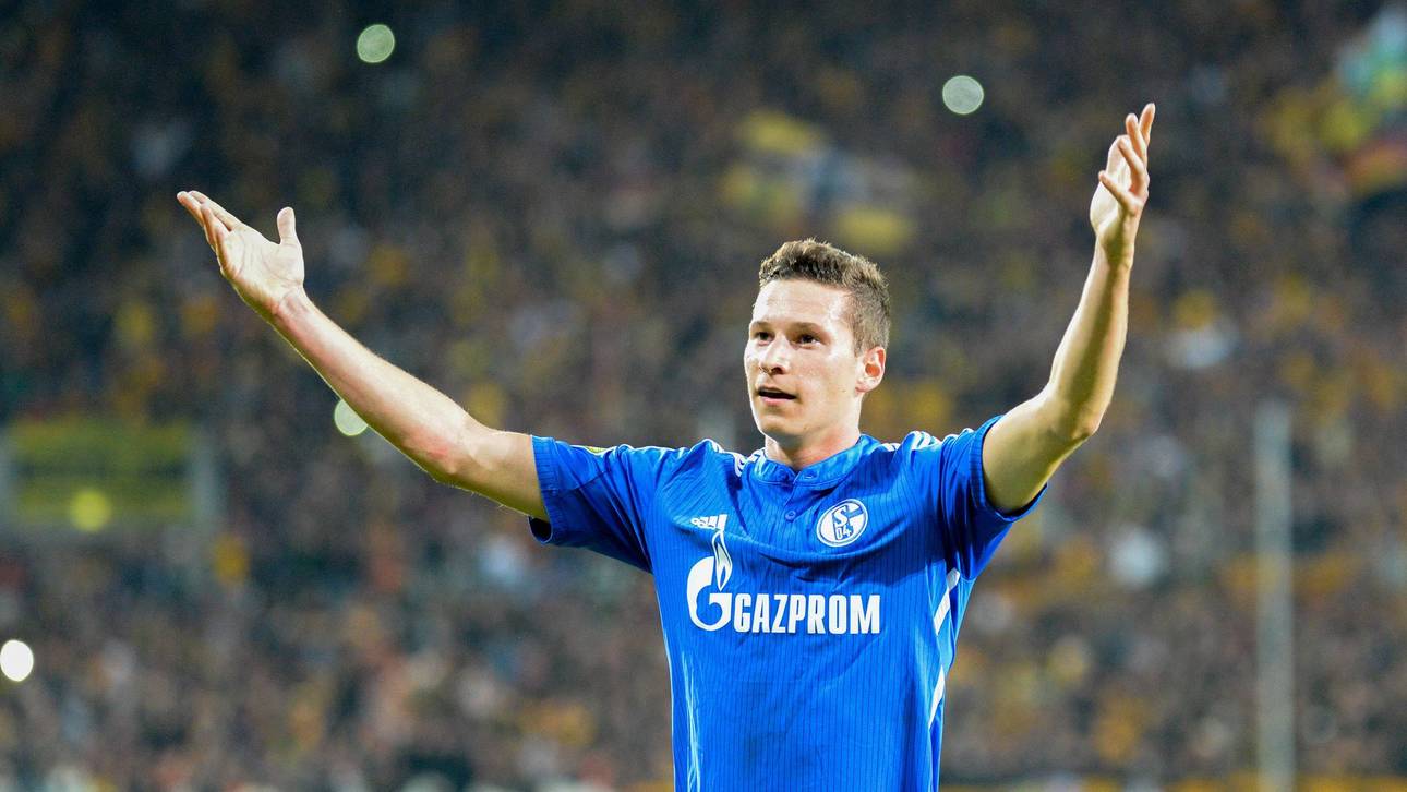 Julian Draxler bedankt sich bei den Fans