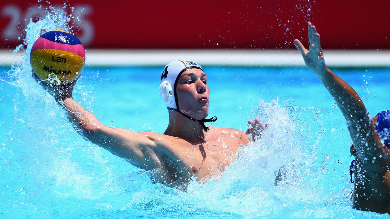 Hoppe steht für Wasserball-Evolution