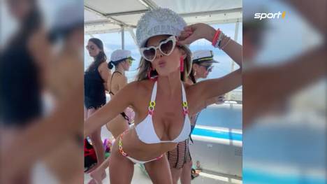 Der amerikanische Golfstar Brooks Koepka scheint die Liebe seines Lebens gefunden zu haben. Model und Schauspielerin Jena Sims ist seit kurzem offiziell die Frau an seiner Seite.