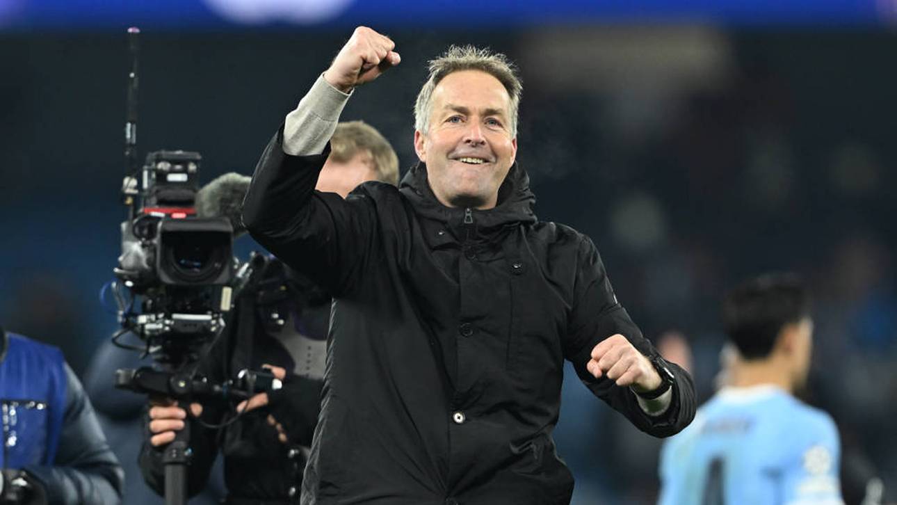 Kasper Hjulmand freut sich nach dem Sieg gegen Manchester City