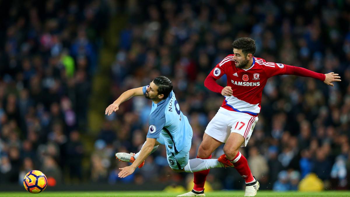 Platz 3 - NOLITO (Manchester City): Nach einer starken Saison in Spaniens La Liga (29 Spiele/zwölf Tore) schlägt City zu und verpflichtet den Stürmer 2016 für 18 Millionen Euro von Celta Vigo. Der Spanier kann sich aber im Starensemble nicht durchsetzen. 2017 geht er wieder, Sevilla bezahlt 7 Millionen Euro. VERLUST: 11 Millionen Euro