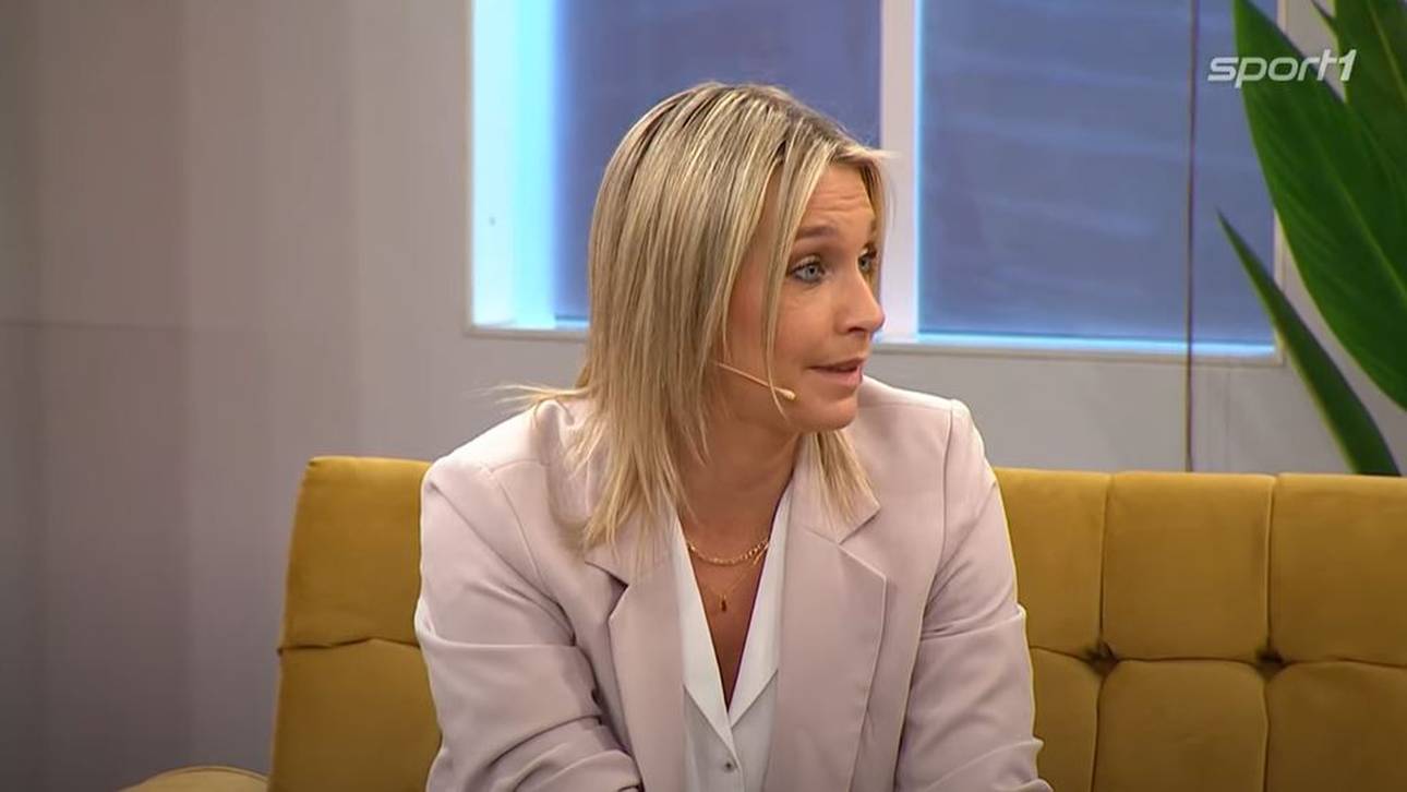 EM-Finale: Lena Goeßling in SNICKERS Fan Talks über Hoeneß-Kritik an Kroos