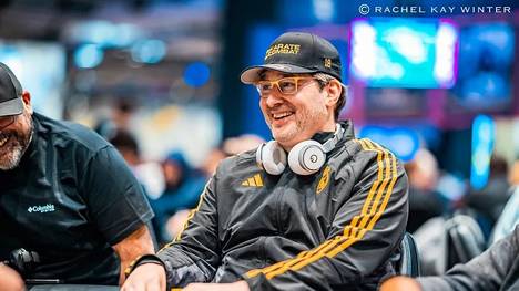 Phil Hellmuth mit 18er-Kappe