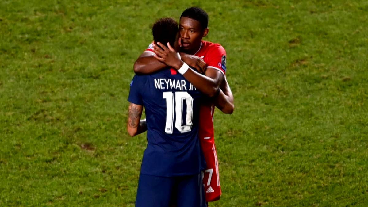Der Bayern-Verteidiger erklärt, weshalb er PSG-Star Neymar nach dem Champions-League-Finale umarmte.