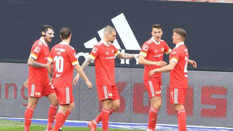 Union Berlin besiegt mit dem VfB Stuttgart einen direkten Verfolger im Kampf um Europa.