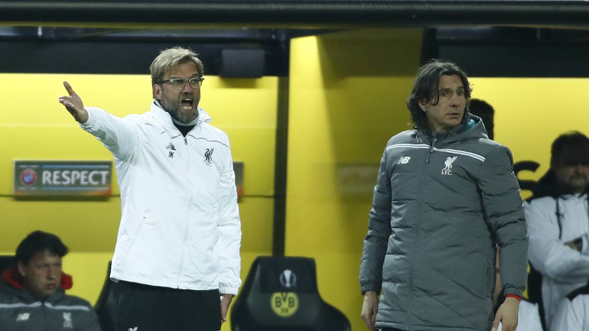 Doch in erster Linie ist Klopp als Liverpool-Trainer nach Dortmund gekommen. Und in dieser Funktion motiviert er seine Mannschaft gewohnt emotional. Sein Einsatz zeigt Wirkung: Liverpool gelingt ein 1:1 