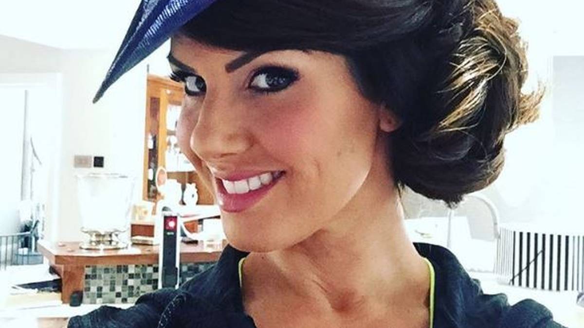 Kann aber auch elegant, wenn es z. B. zum Pferderennen geht