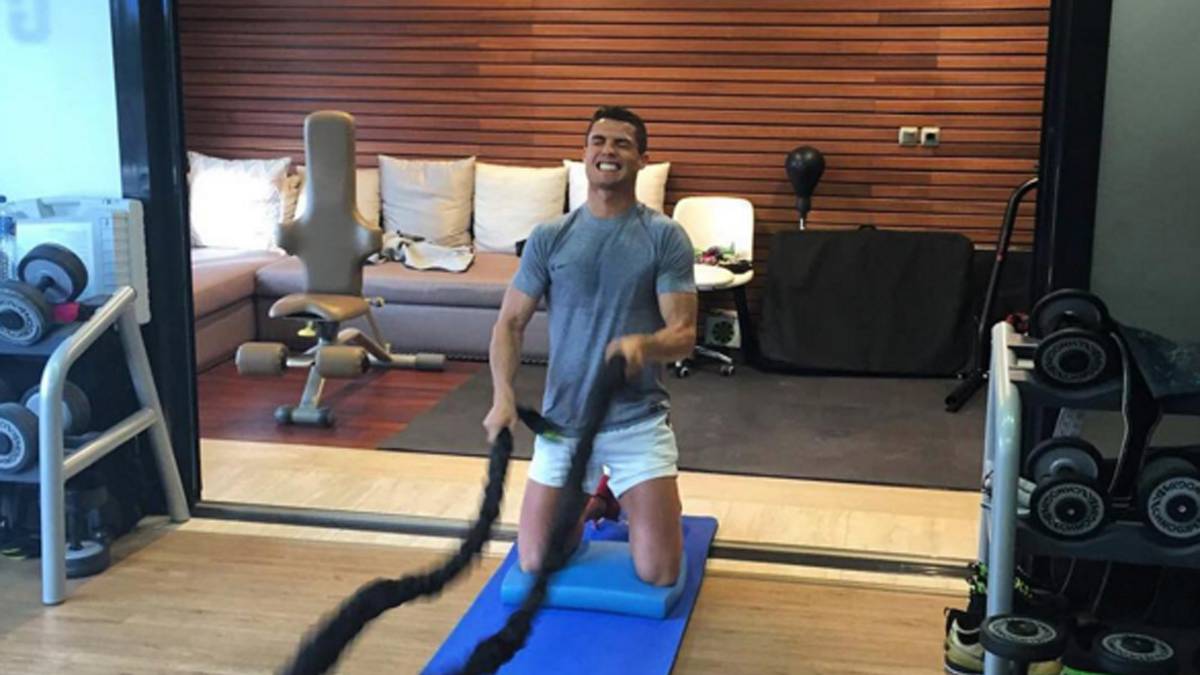 Cristiano Ronaldo trainiert mit Tau. So sorgt der Real-Superstar für kräftige Arme 