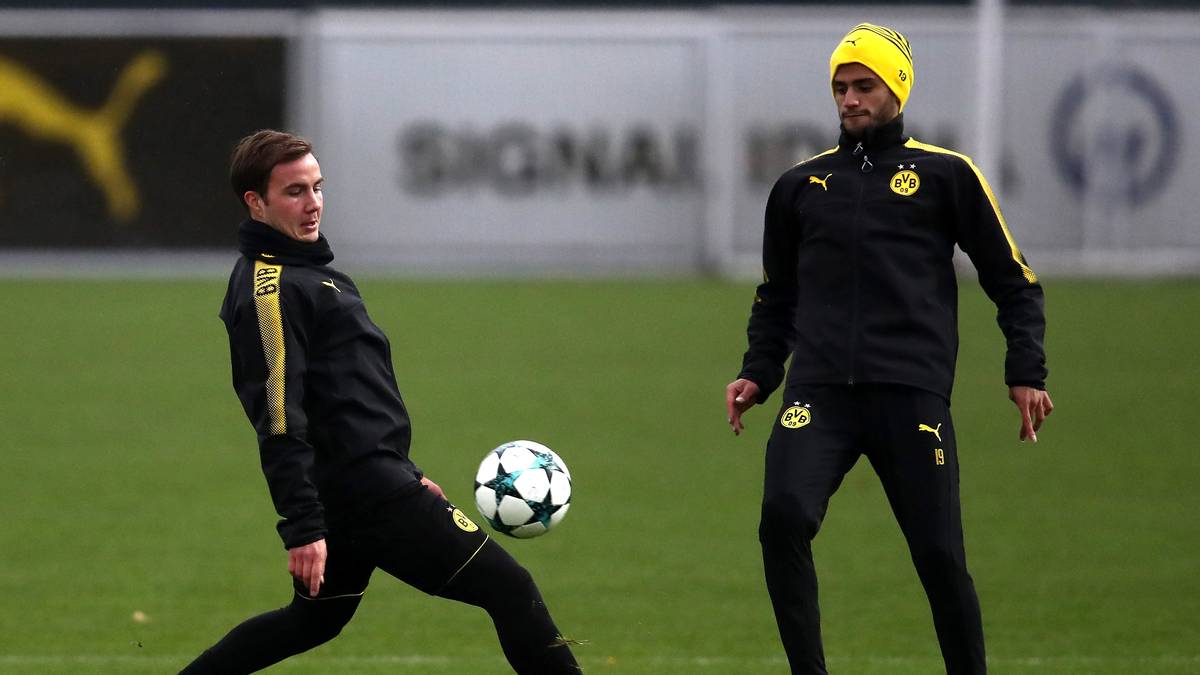 Der Routinier gilt als Taktikfuchs. Sein bevorzugtes System ist das 4-3-3. Seine Teams spielen stabil, flott und ansehnlich. Etwas, das Götze (l.) und Co. nicht nur in Los Angeles vermissen ließen