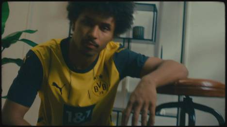 Karim Adeyemi, Julian Brandt und Co. stellen in einem Clip mit Ausrüster Puma das neue BVB-Heimtrikot vor. Erstmals tragen werden es die BVB-Profis am Samstag gegen Darmstadt 98.