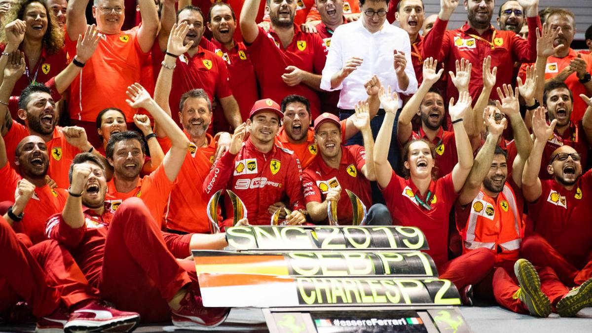 Ferrari jubelte in Singapur über den ersten Doppelsieg nach mehr als zwei Jahren