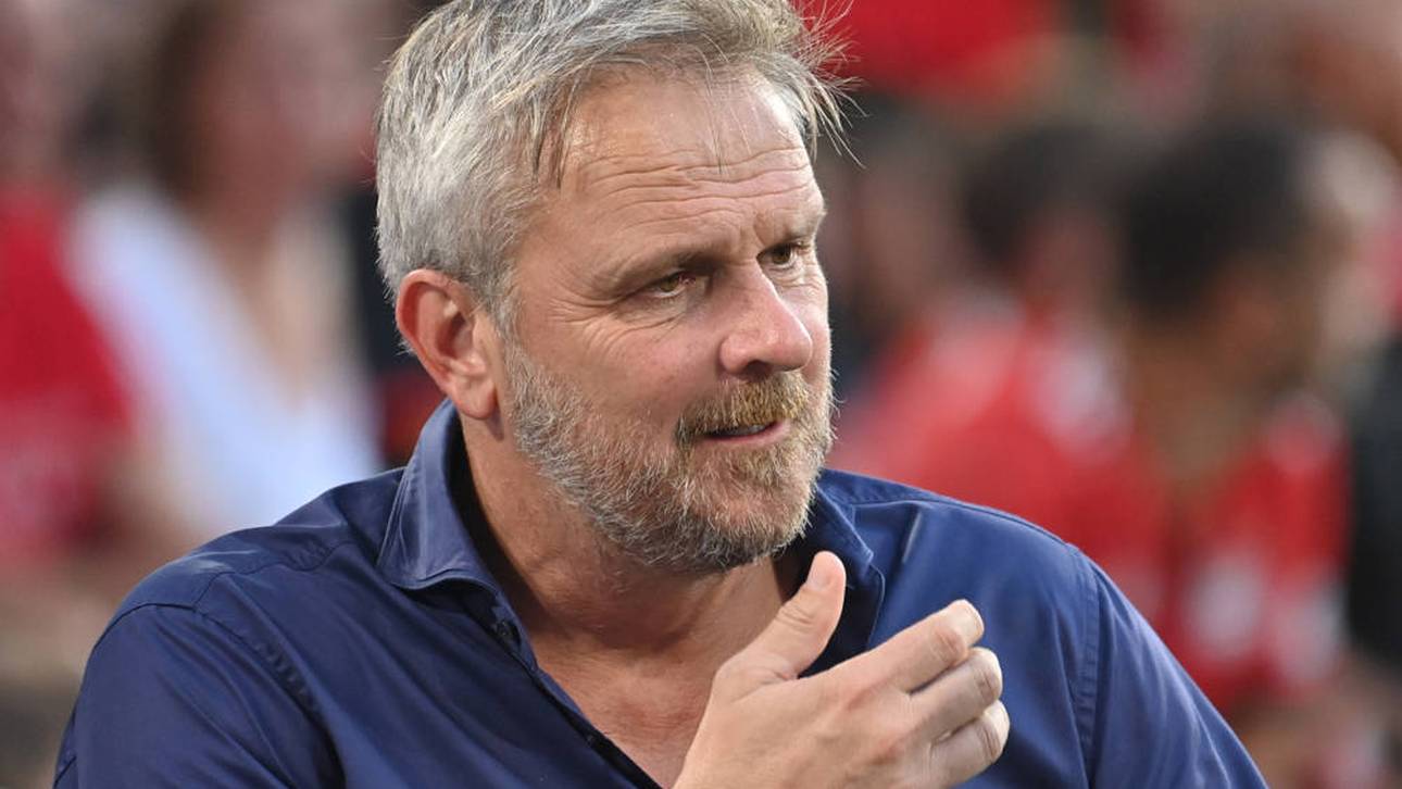 Ex-Torjäger: Hamann auf dem Holzweg