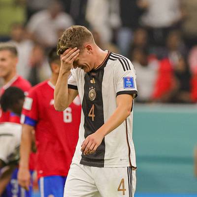 Matthias Ginter wendet gegen Costa Rica gerade noch so einen WM-Negativ-Rekord ab. Angesichts der DFB-Ausscheidens in der Gruppenphase wird ihn das jedoch wohl kaum trösten. 