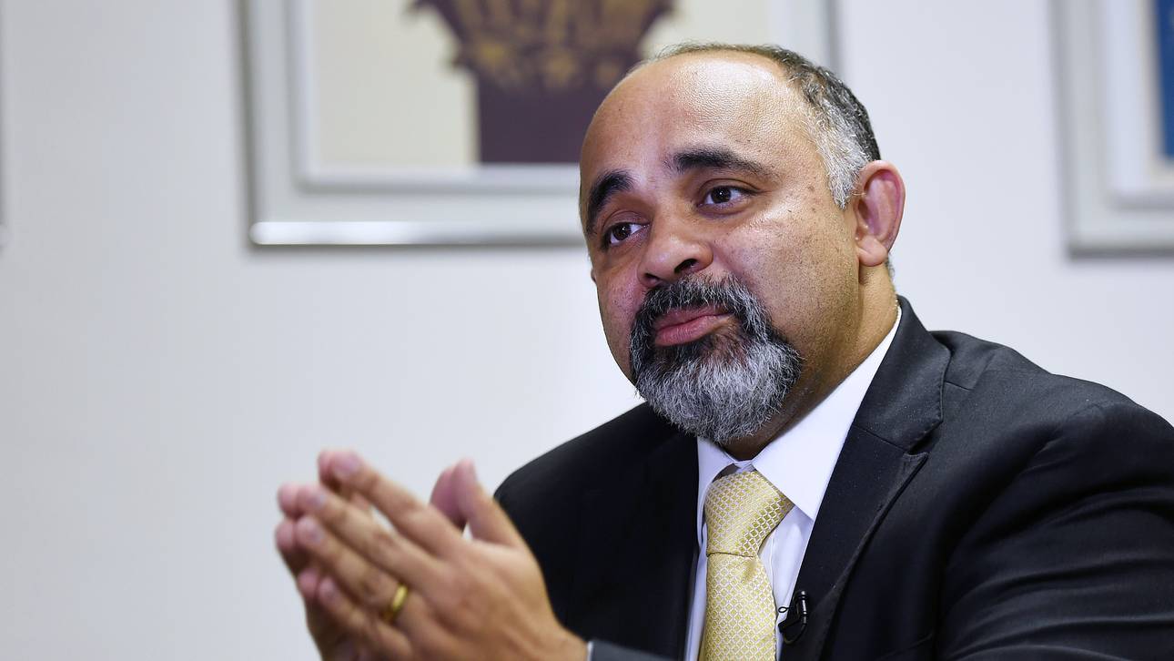 Brasilien: Sportminister bleibt im Amt