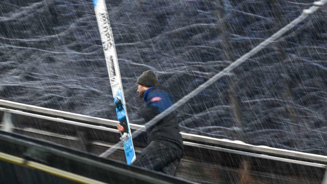 Domen Prevc verlor bei der Skiflug-Weltmeisterschaft seine Skier