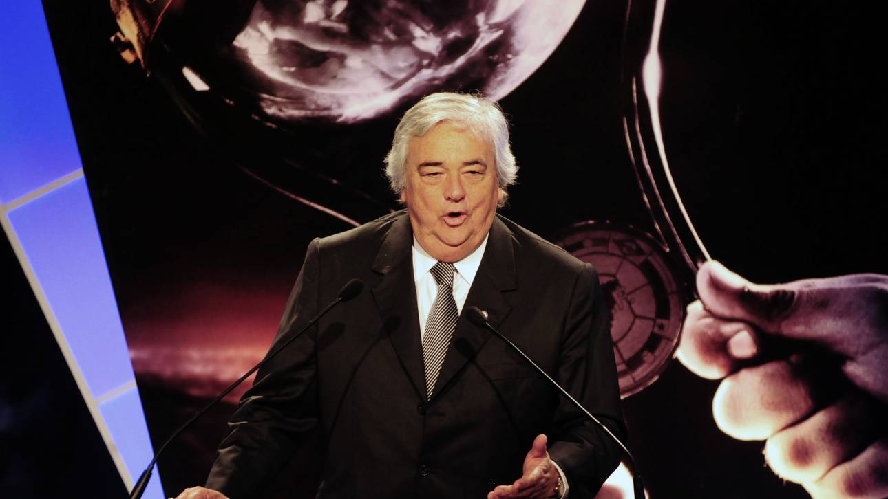 FIFA-Funktionär stellt sich Behörden