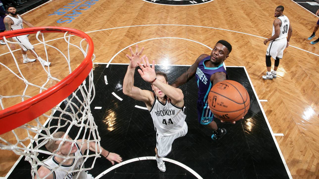 Clippers angeln sich Stephenson