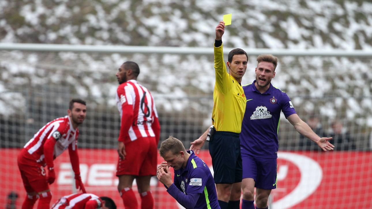 Karten-Wirrwarr bei Aues Remis